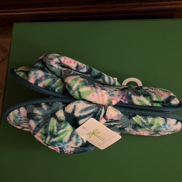Island House Co fuzzy tropical crossover flip flop / slippers NWT -10 - Picture 5 of 5